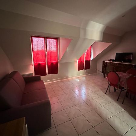 Appartement Meuble แว็งแซ็นน์ ภายนอก รูปภาพ